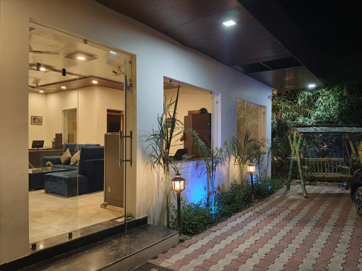 Corbett Jungle Breeze Resort Rāmnagar Extérieur photo