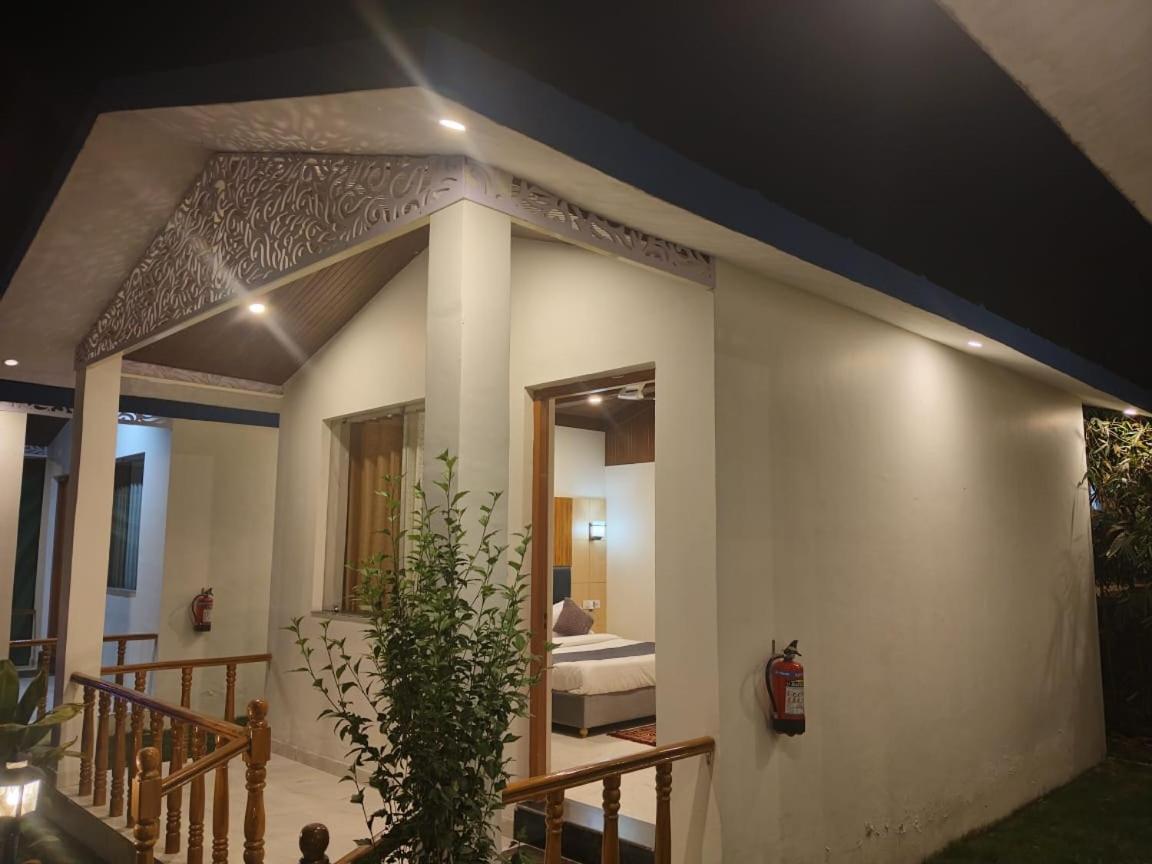 Corbett Jungle Breeze Resort Rāmnagar Extérieur photo