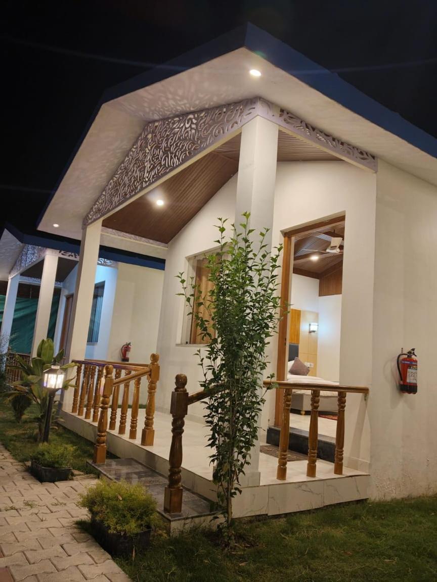 Corbett Jungle Breeze Resort Rāmnagar Extérieur photo